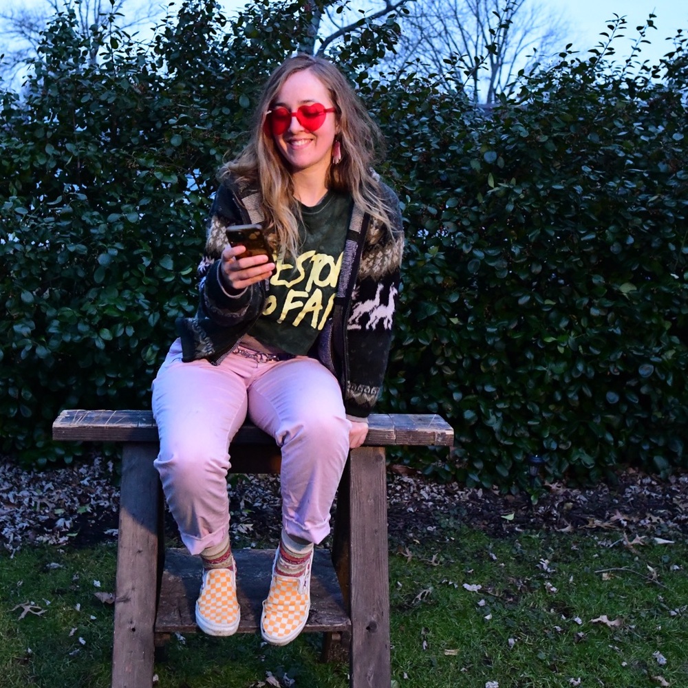 Meet your Posher, Elena